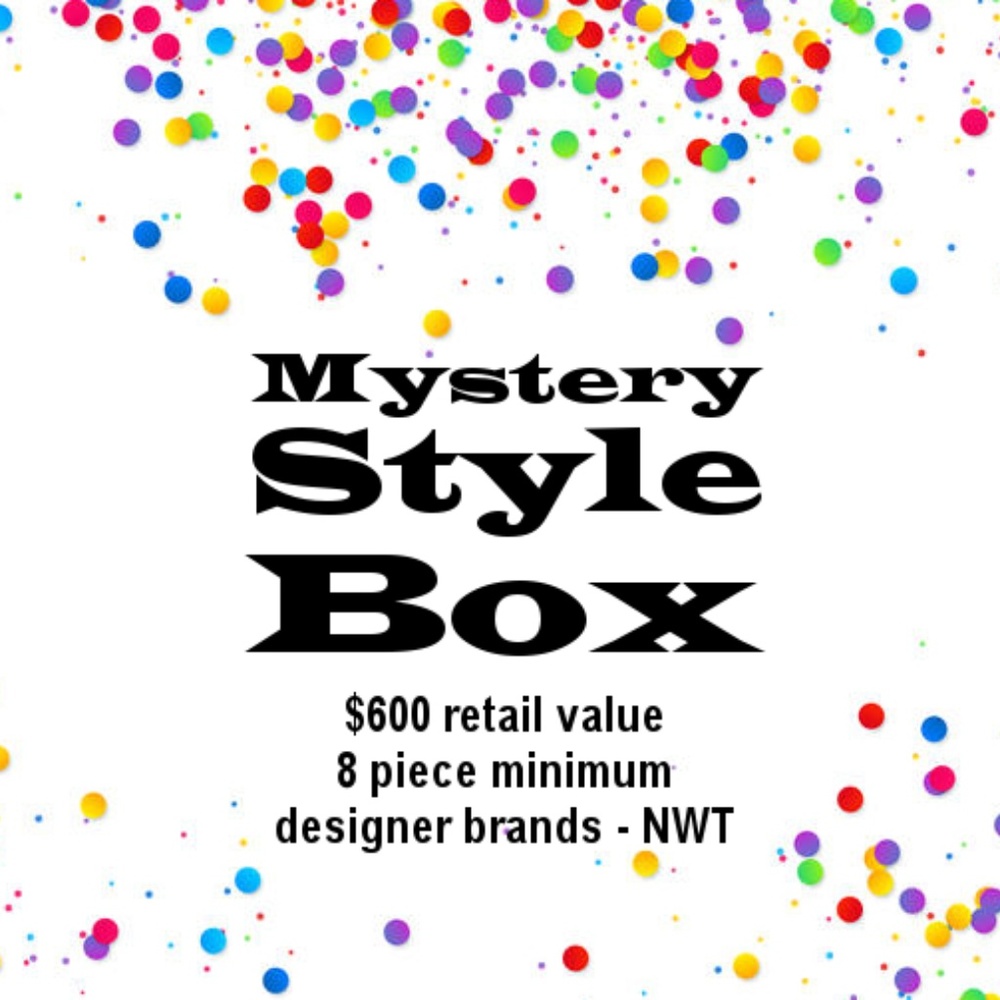 NWT - Mystery Surprise Style‎ Box - min. 8 pieces